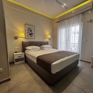 Athens Stay 15 Comfortable Hotel-Style Room with Balcony in Athens Center