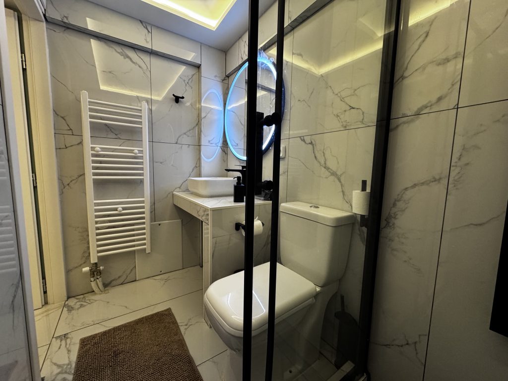 Athens Stay 40 Private  Apartment in Cholargos near Airport, Metropolitan Hospital and Dimokritos